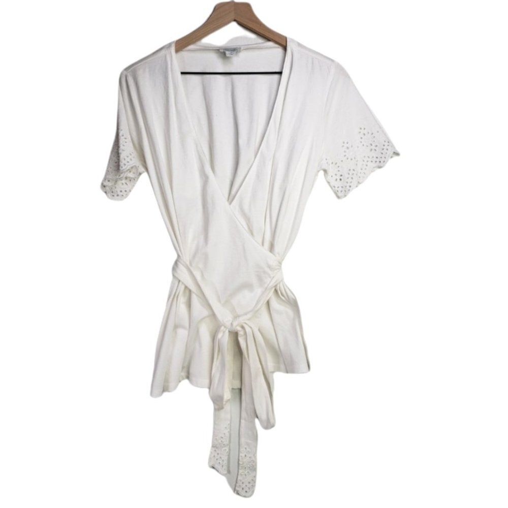 Sundance Summer Breeze Wrap Top Eyelet Trim M‎ White Tee